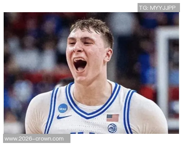 基德对弗拉格年龄的质疑引发关注他在场上场下的成熟表现令人印象深刻